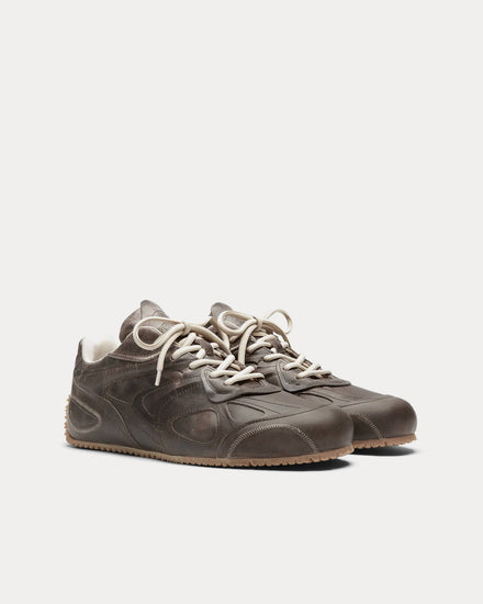 Axel Arigato Slow Runner Brown / Gum Low Top Sneakers - 3