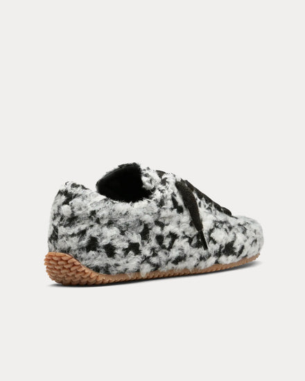 Axel Arigato Tact Runner Brushed Suede Black / Gum Low Top Sneakers - 4