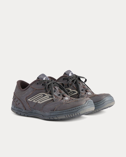 Balenciaga Hamptons Worn-Out Grey Low Top Sneakers - 3