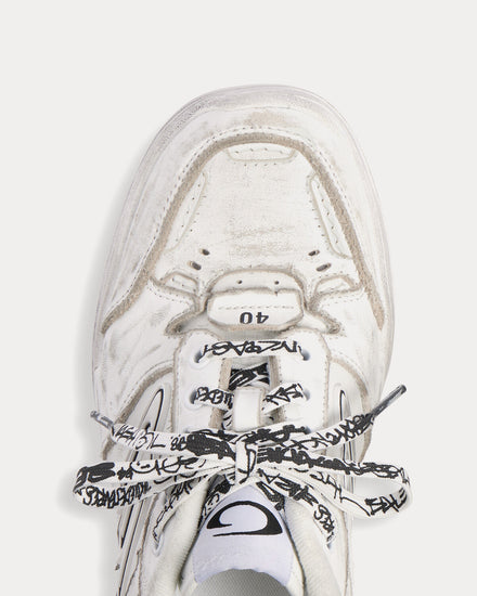 Balenciaga Hamptons Worn-Out White Low Top Sneakers - 5