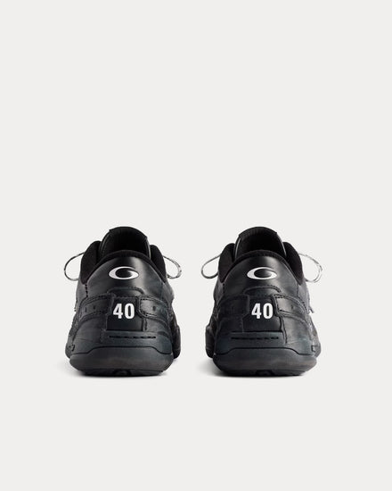 Balenciaga Hamptons Worn-Out Black Low Top Sneakers - 4