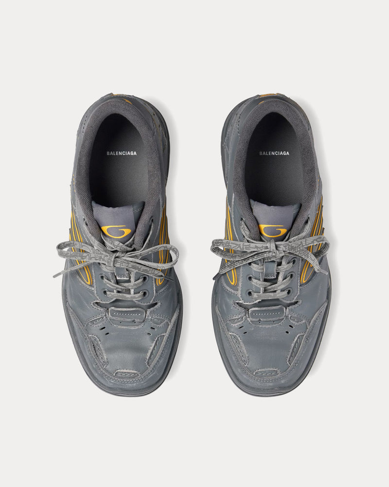 Balenciaga Hamptons Worn-Out Grey / Yellow Low Top Sneakers - 2