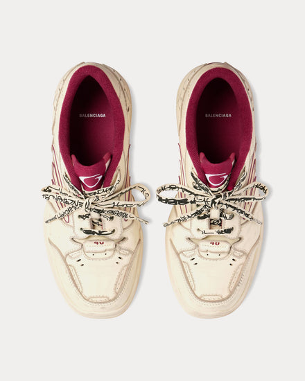 Balenciaga Hamptons Worn-Out Off White / Red Low Top Sneakers - 2