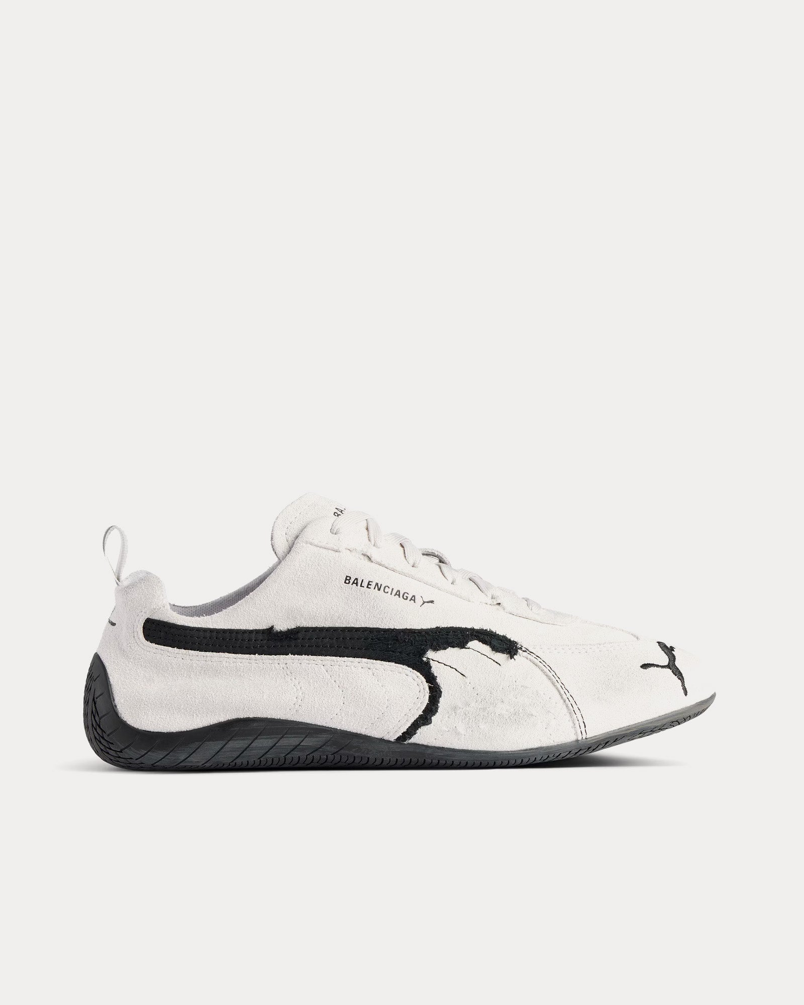 【BALENCIAGA】PUMA Ultrasoft Speedcat スニーカー Balenciaga × PUMA ULTRASOFT SPEEDCAT が2025年 秋冬 発売予定