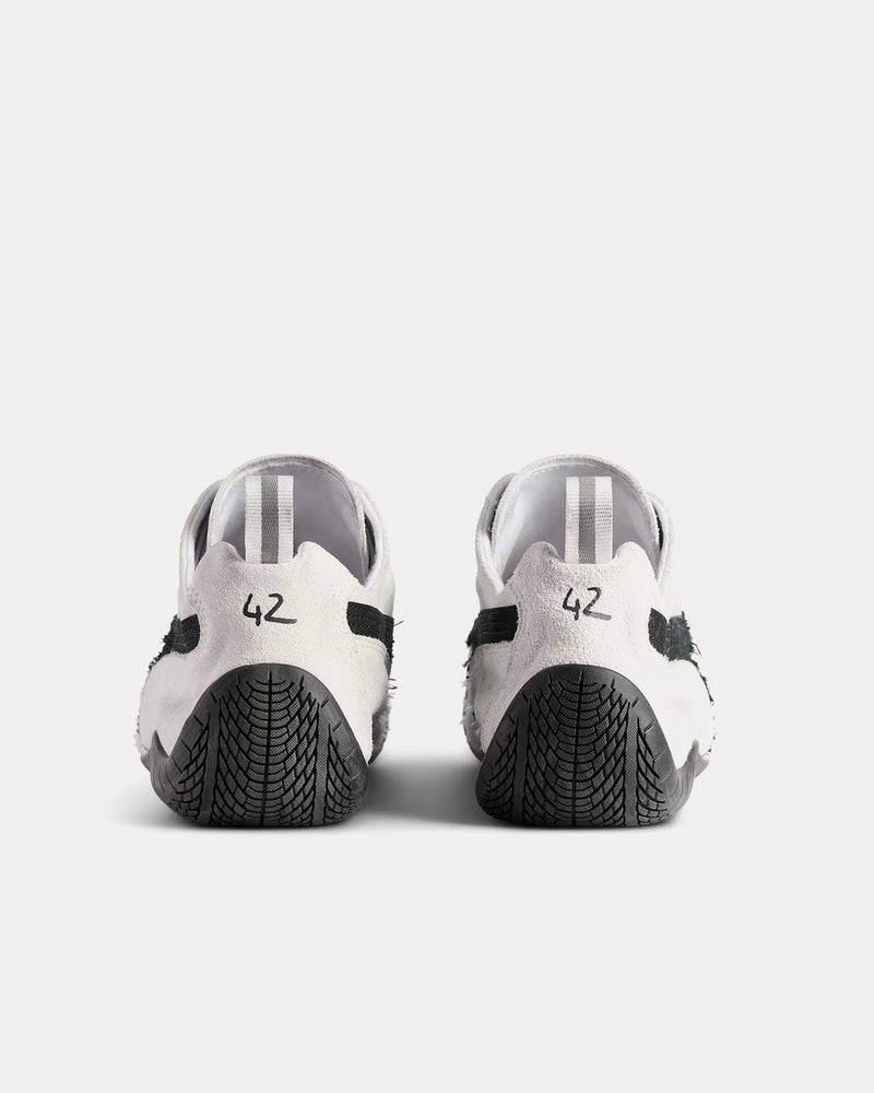 Balenciaga x Puma Speedcat Suede White / Black Low Top Sneakers - 4