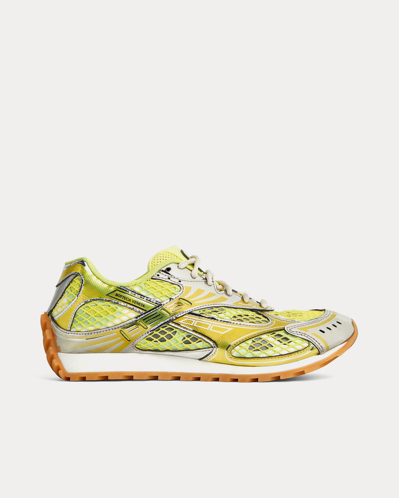 新作【Bottega Veneta】Orbit ランナースニーカー、ゴールド Bottega Veneta: Gold Orbit Sneakers | SSENSE