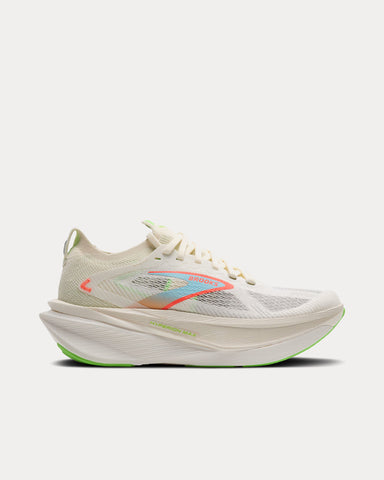 Brooks Running Hyperion Max 3 Coconut / Green Gecko / Pink Clay Running Shoes