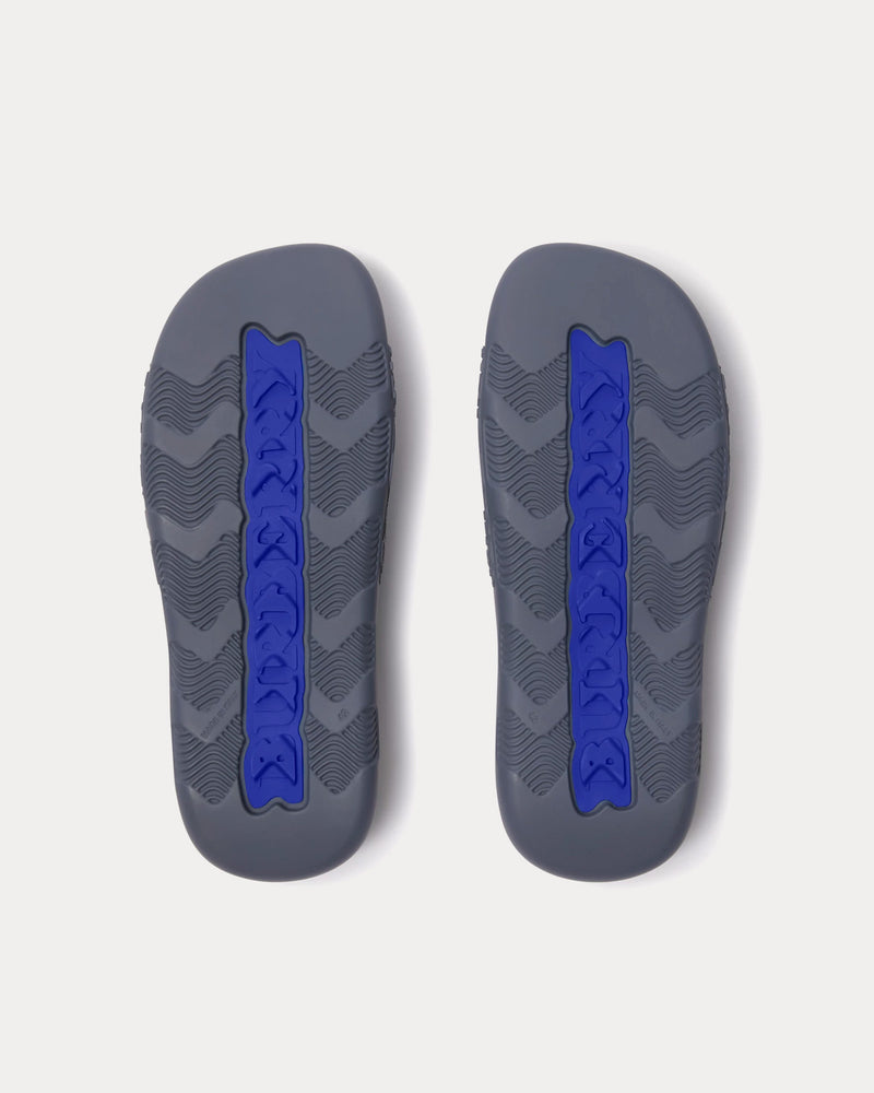 Burberry Dive Embossed Check Magnet Slides - 3