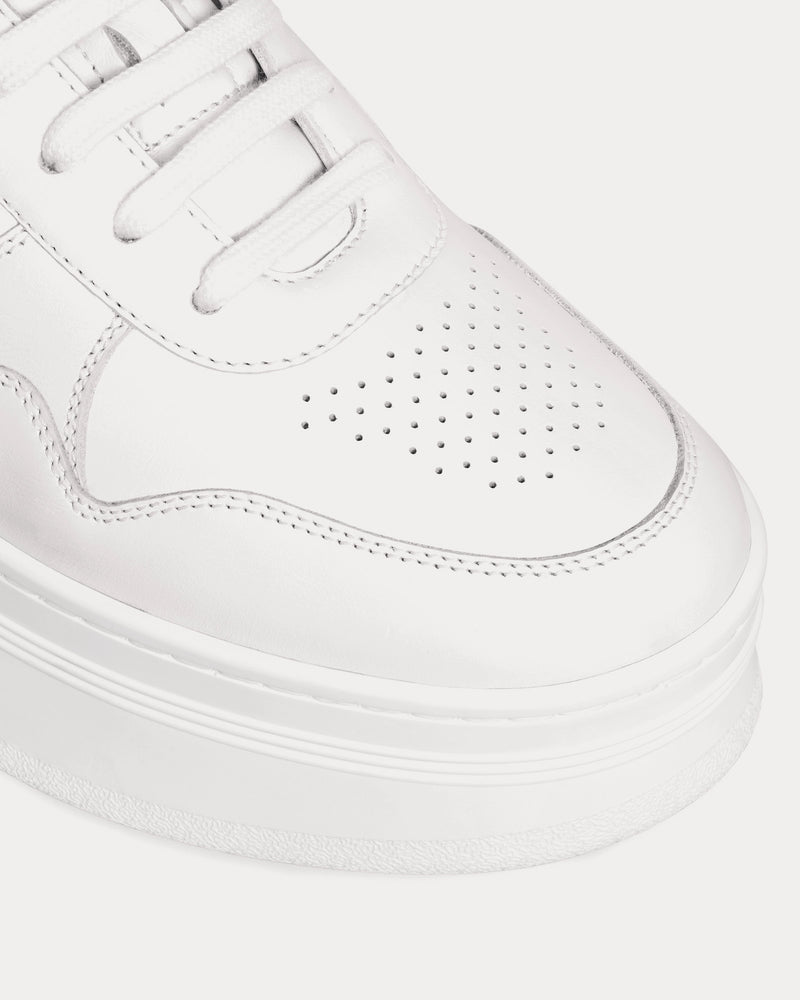 【VIP価格】CELINE LEATHER BLOCK SNEAKER CELINE Leather Block Sneakers Size 9 - Consigned Designs