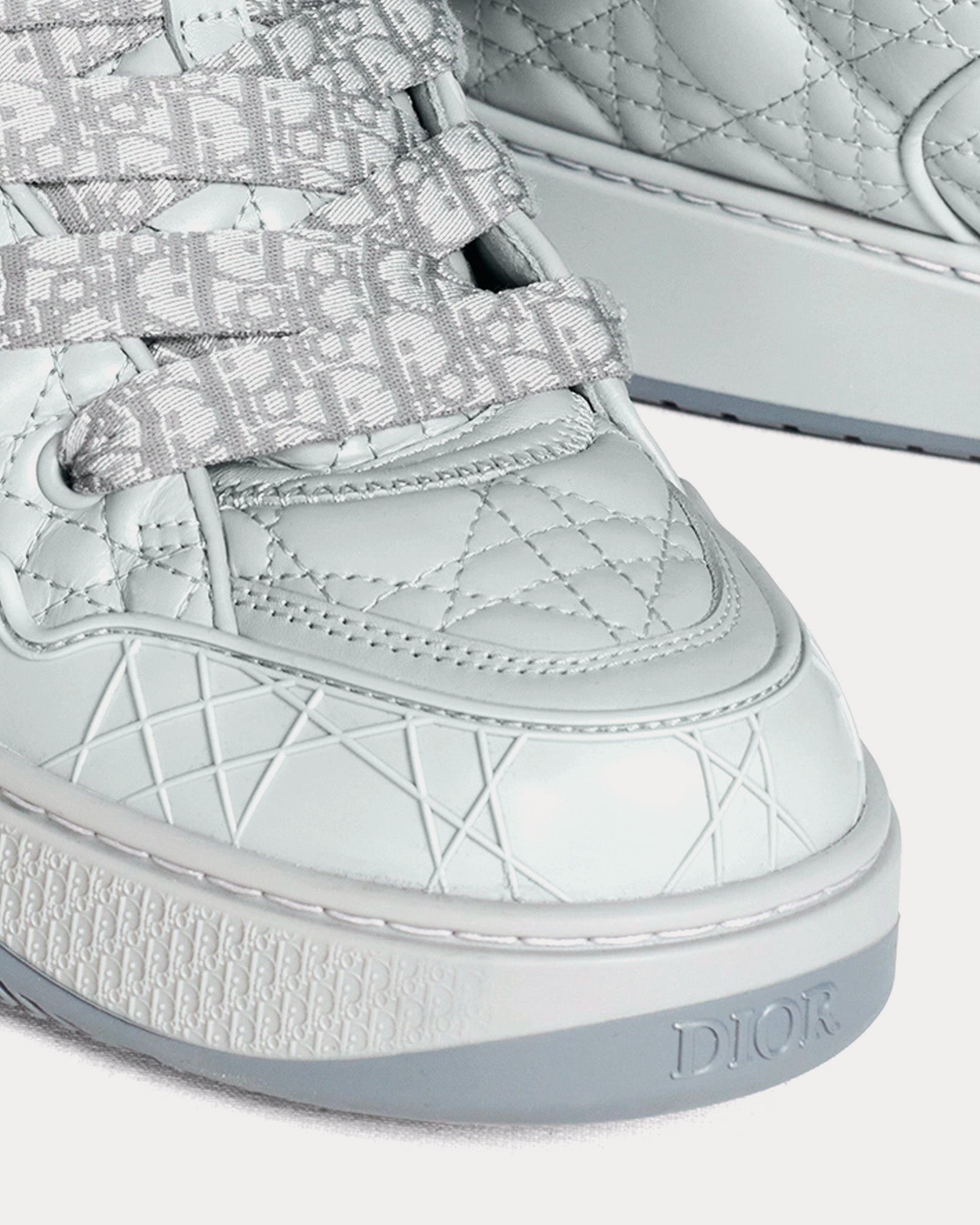 Dior - B9S Skater Limited And Numbered Edition Gray Cannage Kumo Leather Low Top Sneakers