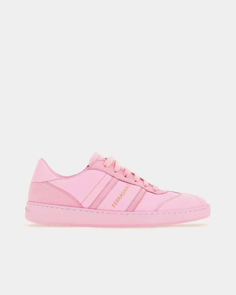 Bubblegum sales pink sneakers