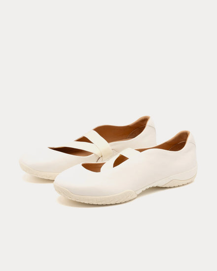 Foot Industry Stretch Freely Flats Antique White Slip Ons - 3