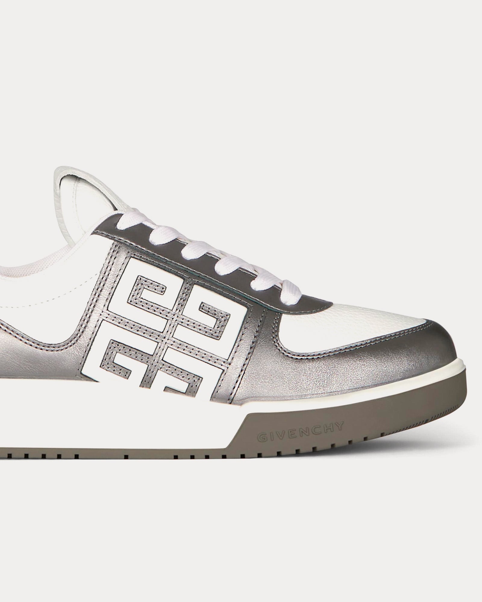 Givenchy - G4 Laminated Leather White / Silvery Low Top Sneakers