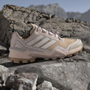 Hiking Boots & Shoes