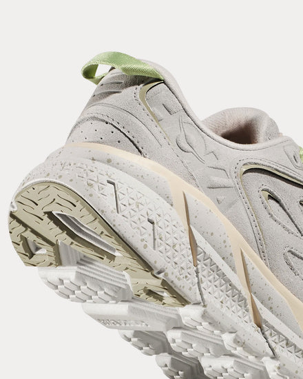 HOKA Clifton L Suede Vaporous / Barley Running Shoes - 3