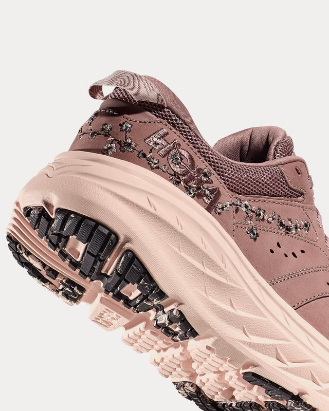 HOKA Unisex Bondi L 'Vibrant Bloom' Quartzite / Smoky Quartz Running Shoes