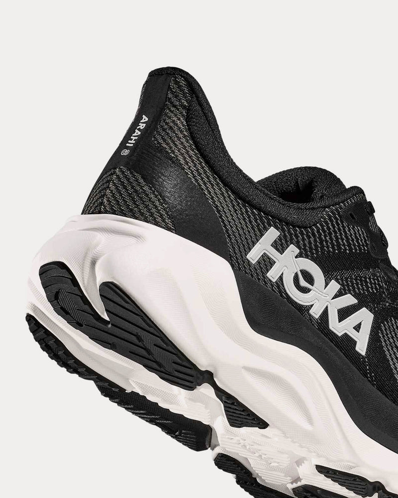 HOKA Arahi 8 Black / White Running Shoes - 5
