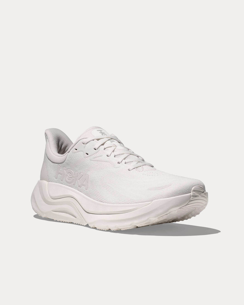 HOKA Arahi 8 White / White Running Shoes - 3