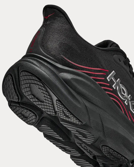 HOKA Clifton 11 Black / Pepper Running Shoes - 6