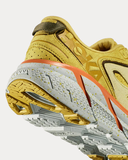 HOKA Unisex Clifton L Suede Golden Lichen / Celery Root Running Shoes