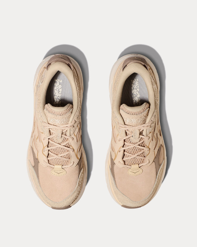 HOKA Unisex Elite Terrain System Clifton L Suede Oak / Sand