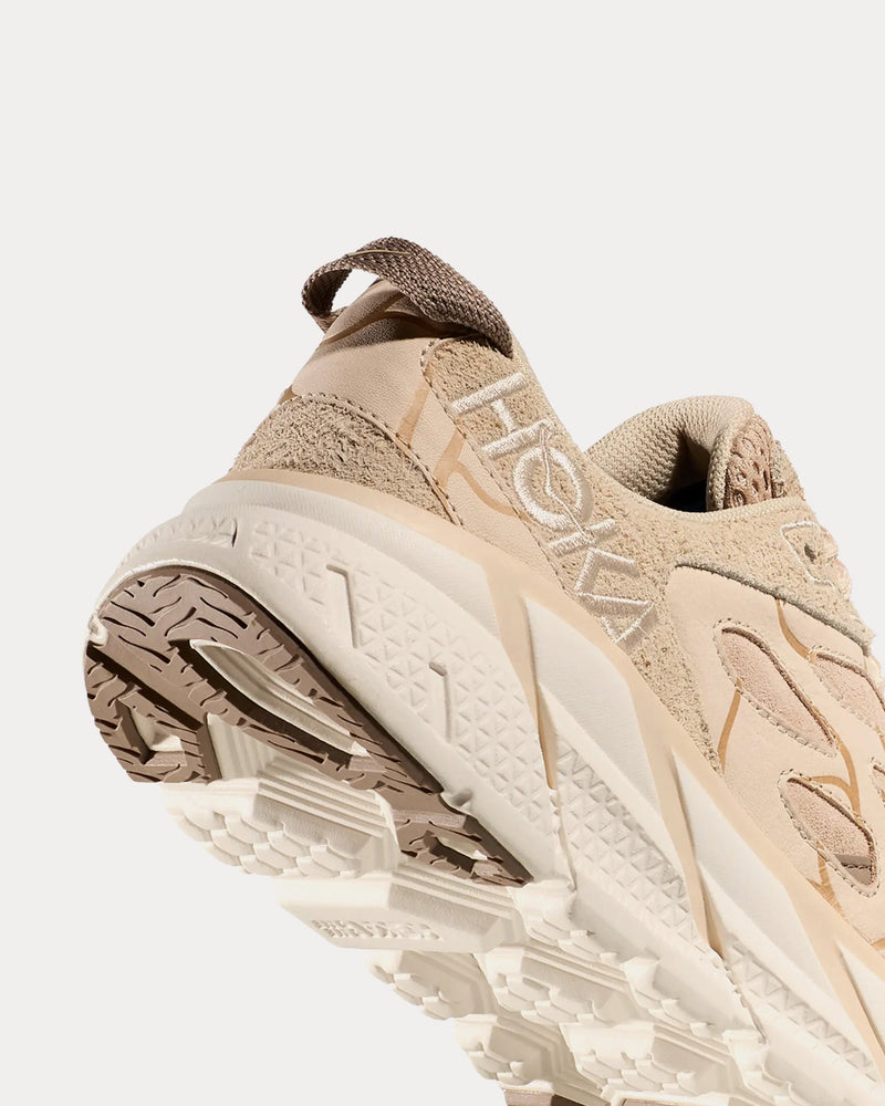 HOKA Unisex Elite Terrain System Clifton L Suede Oak Sand