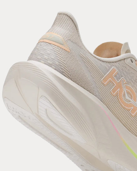 HOKA Mach 7 Oat Milk / Alabaster Running Shoes - 6