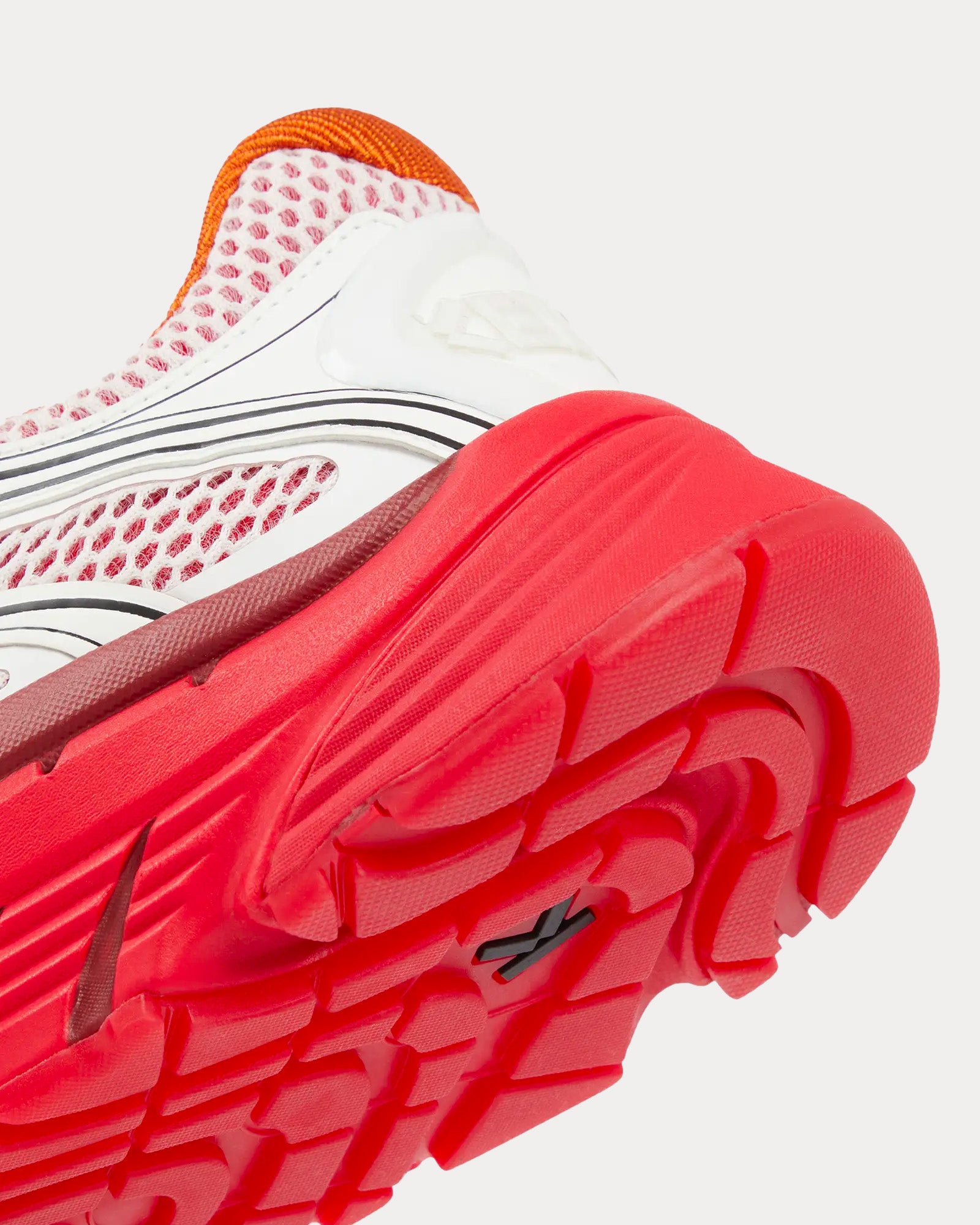 Kenzo - Pace Tech Runner Medium Red Low Top Sneakers
