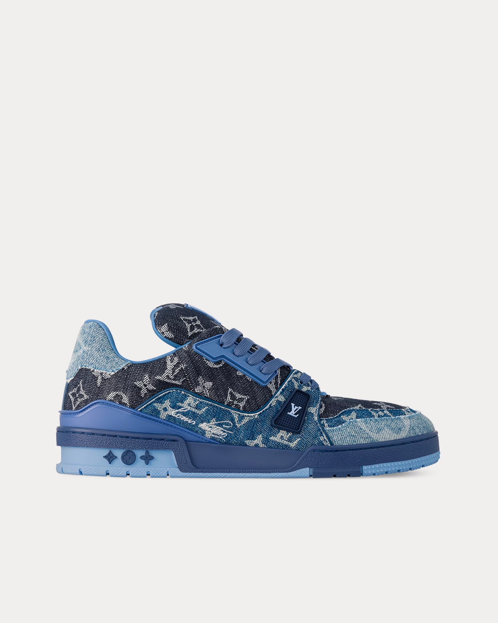 LV Trainer Sneaker Blue/Denim (ON FOOT) 