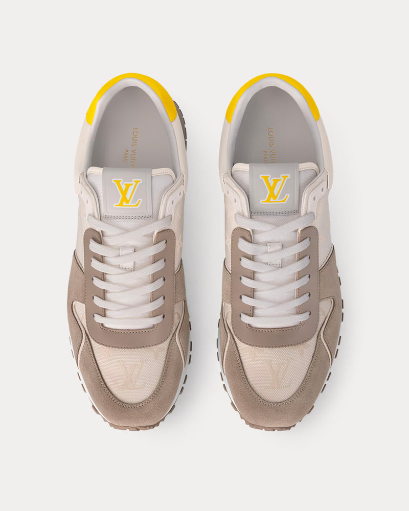 Louis Vuitton Men display picture 1