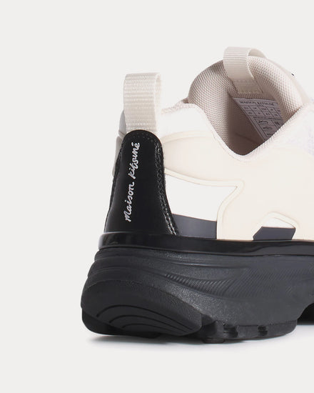 Maison Kitsuné Sora Runners Black / White Low Top Sneakers - 5