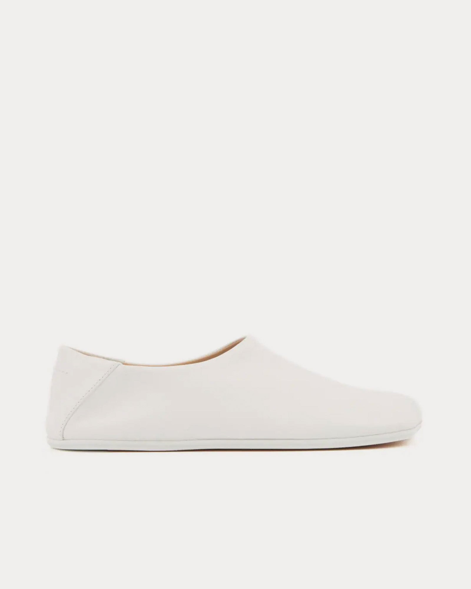 MM6 / Anatomic Slip-on(leather） ANATOMIC SLIP ON IN LEATHER - Black - Shiny Leather - Men | LEMAIRE