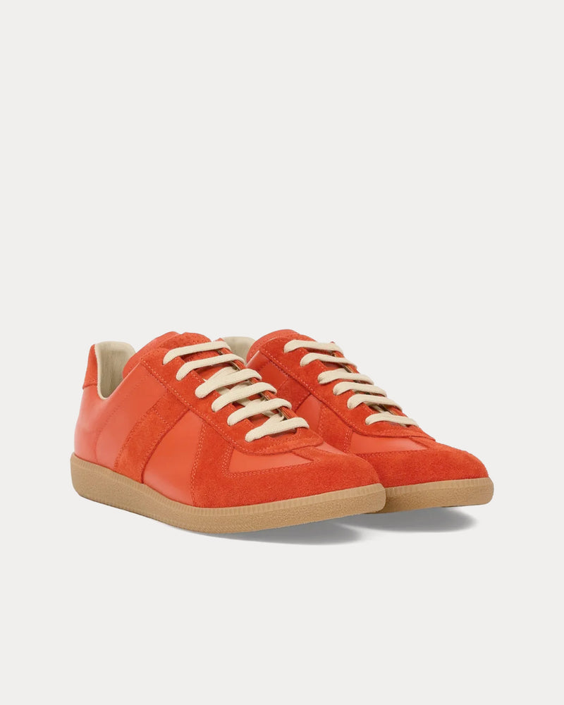 Maison Margiela オレンジ スニーカー Maison Margiela Men's Replica Orange Low Top Sneakers