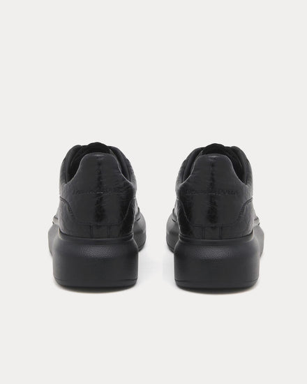 McQueen Oversized Sneaker Grainy Leather Black Low Top Sneakers - 3