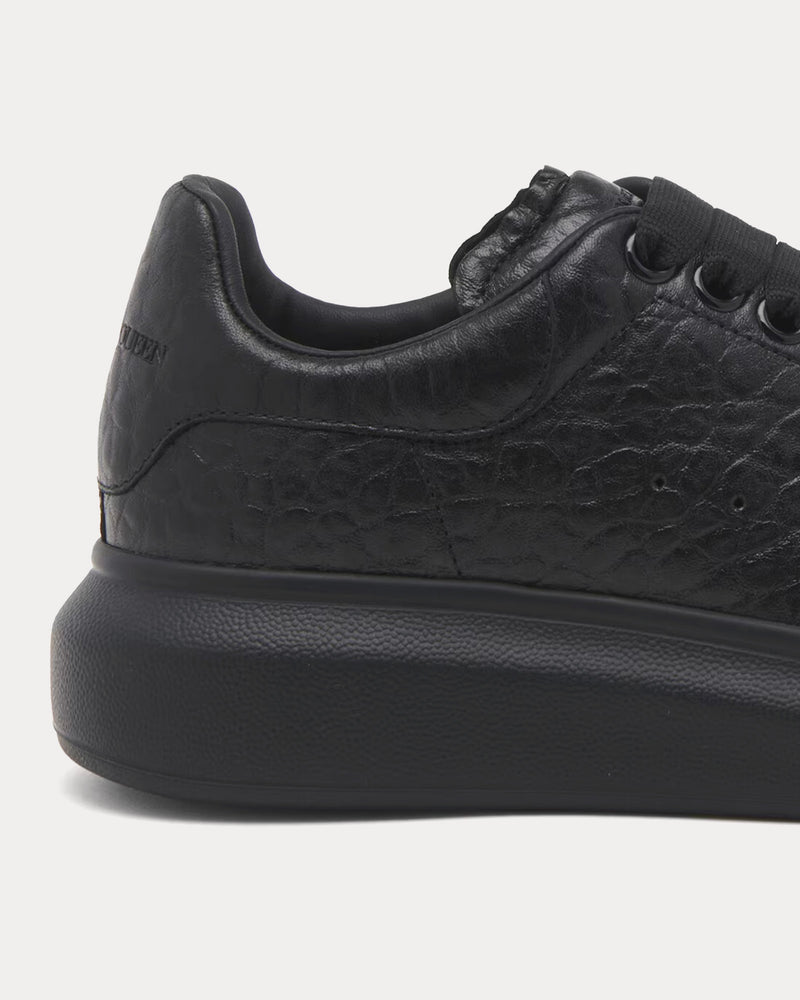 McQueen Oversized Sneaker Grainy Leather Black Low Top Sneakers - 4