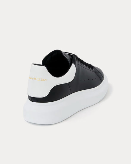 McQueen Oversized Sneaker Smooth Leather Black / White Low Top Sneakers - 4
