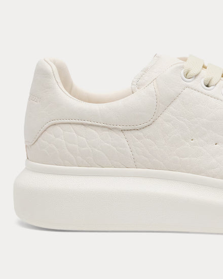 McQueen Oversized Sneaker Dumbo Leather Off White Low Top Sneakers - 4
