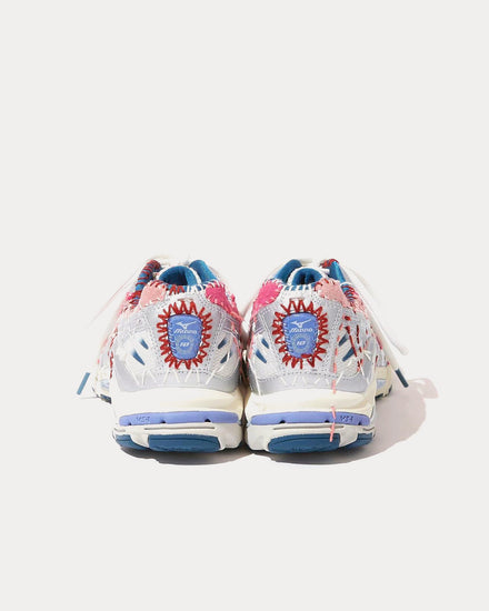 Mizuno x Sashiko Girls x Kuon Wave Rider 10 Silver / Pink / Blue Low Top Sneakers - 3