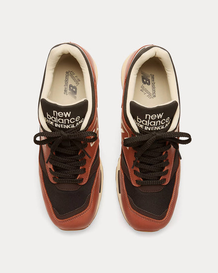 New Balance MADE in UK 1500v1  Maple Syrup / Black / Black Coffee Low Top Sneakers - 2