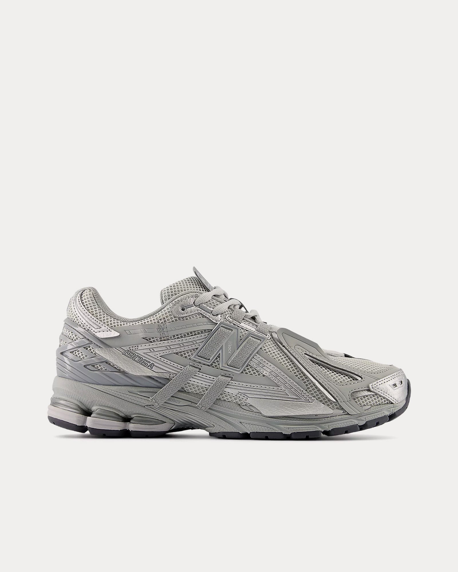 New Balance Unisex 1906a Concrete / Silver Metallic New Balance Unisex 1906a Concrete / Silver Metallic