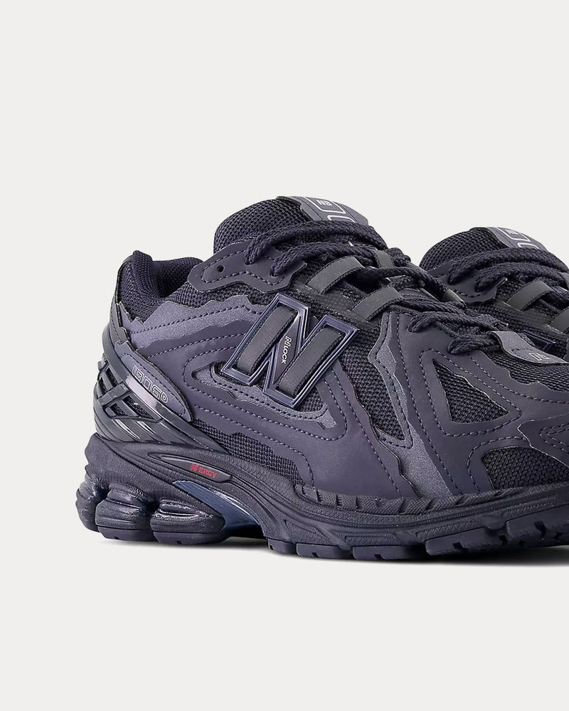 New Balance Men's 1906D Eclipse / Silver Metallic / Crimson