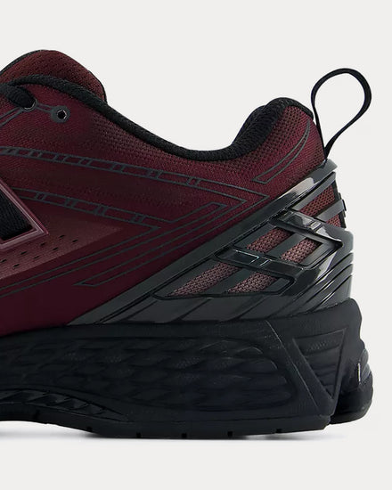 New Balance 1906E Cherry Leather / Black Low Top Sneakers - 6
