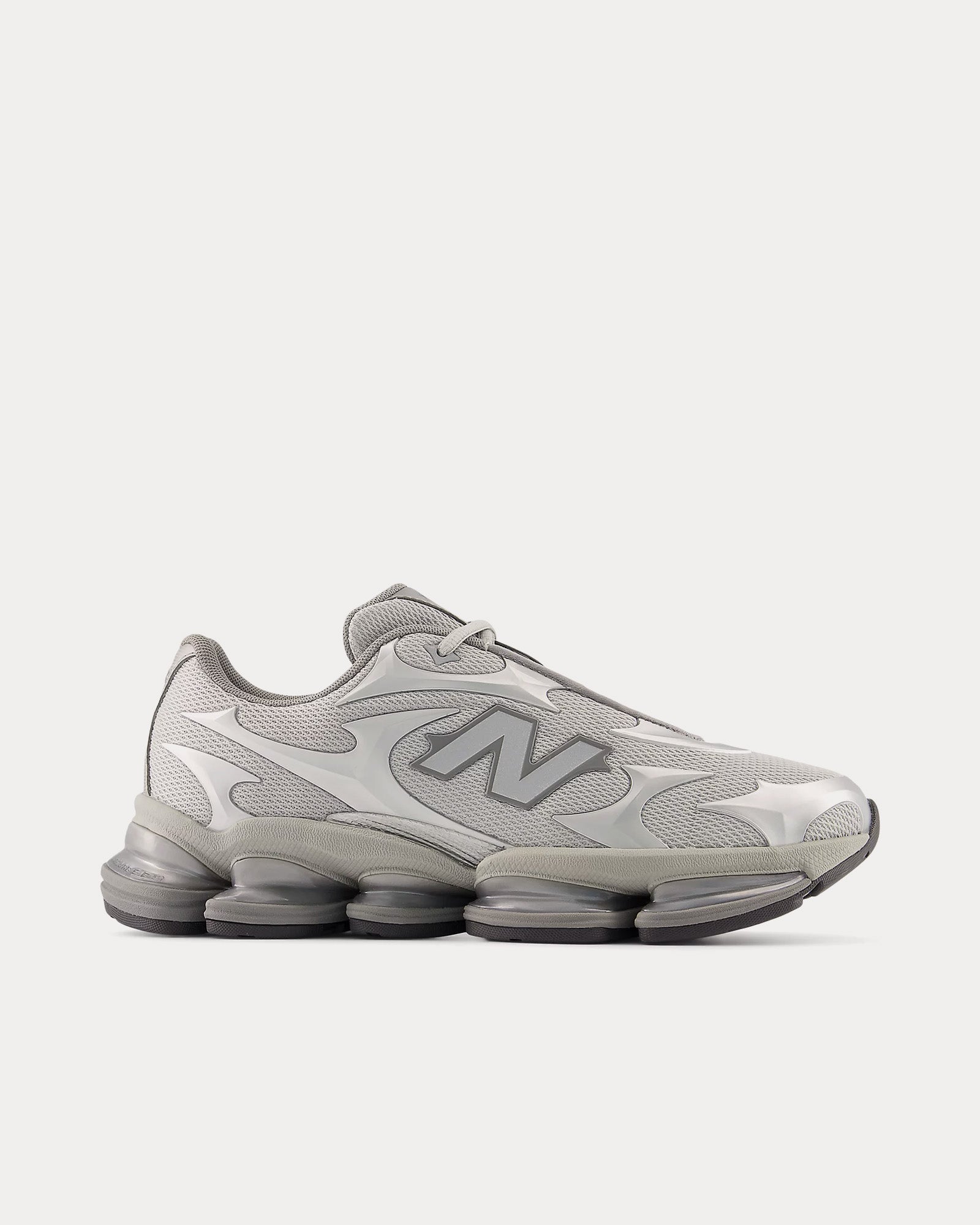 New Balance Unisex Abzorb 2000 Silver Metallic Low Top Sneakers