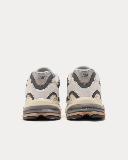 New Balance 2010 Brighton Grey / Linen Low Top Sneakers - 4