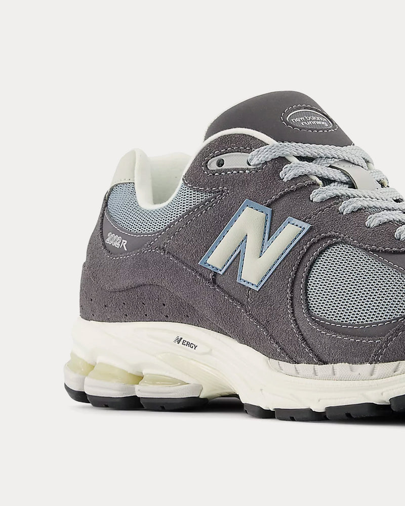 New Balance Unisex 2002r Magnet / Lead / Blue Fox Low Top Sneakers
