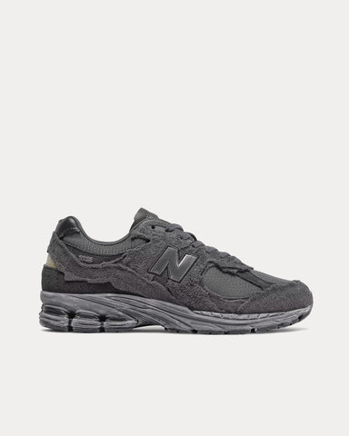 New Balance 2002r Phantom / Magnet Low Top Sneakers