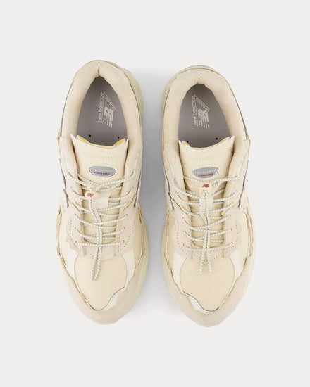 New Balance 2002rd Sandstone / Turtledove / Gold Metallic Low Top Sneakers - 2