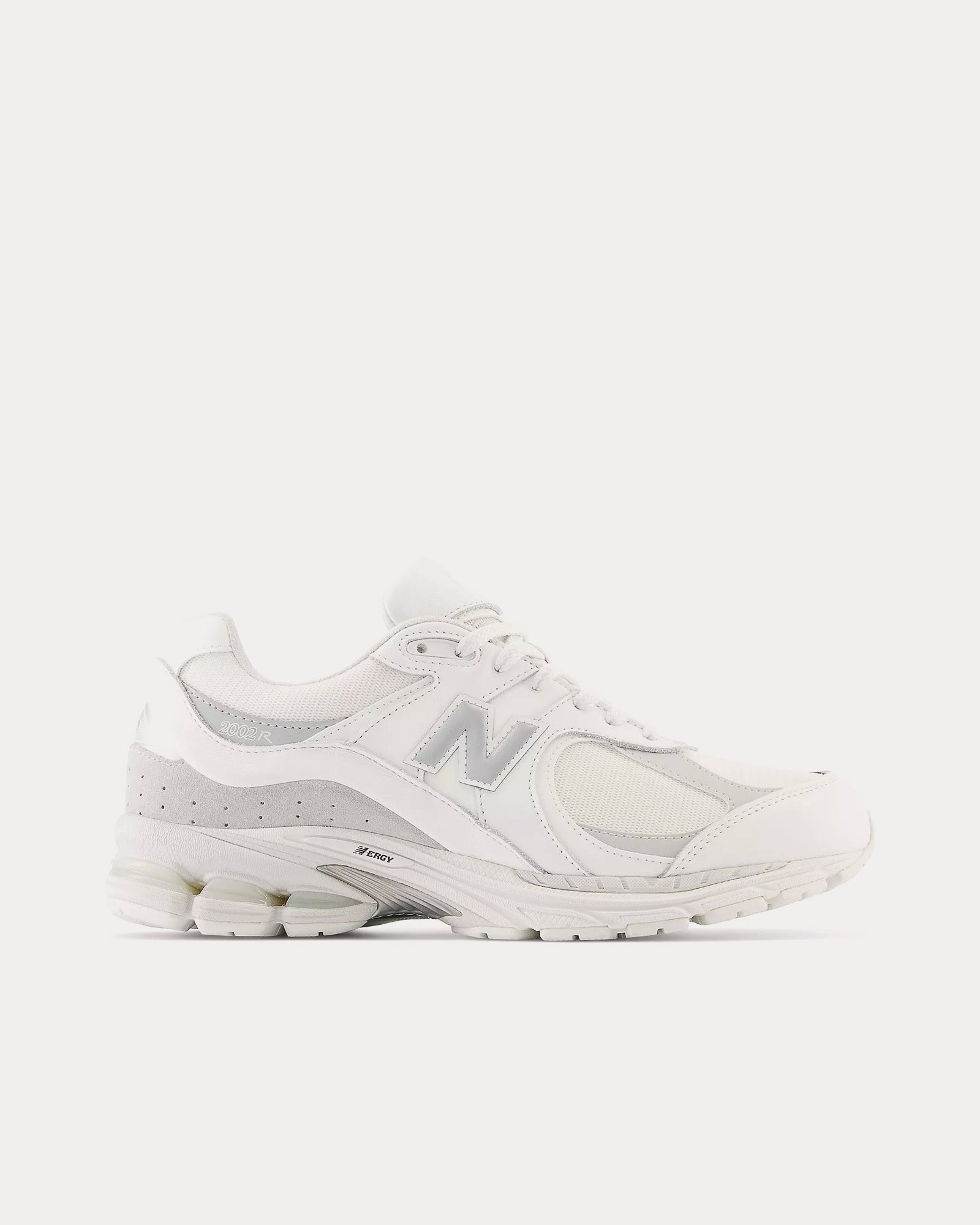 New Balance Rx New Balance Men's 2002rx White / Brighton Grey / Silver Metalic Low Top ...