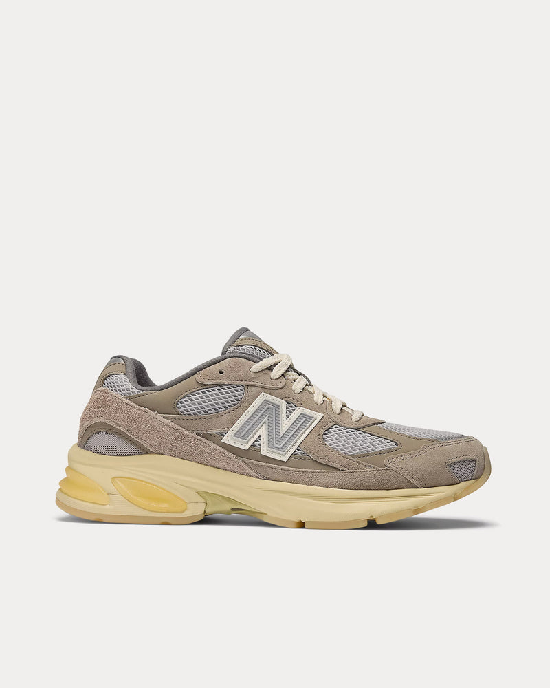 New Balance Abzorb 2010 'Grey Days' Arid Stone / Raincloud / Calcium Low Top Sneakers - 1