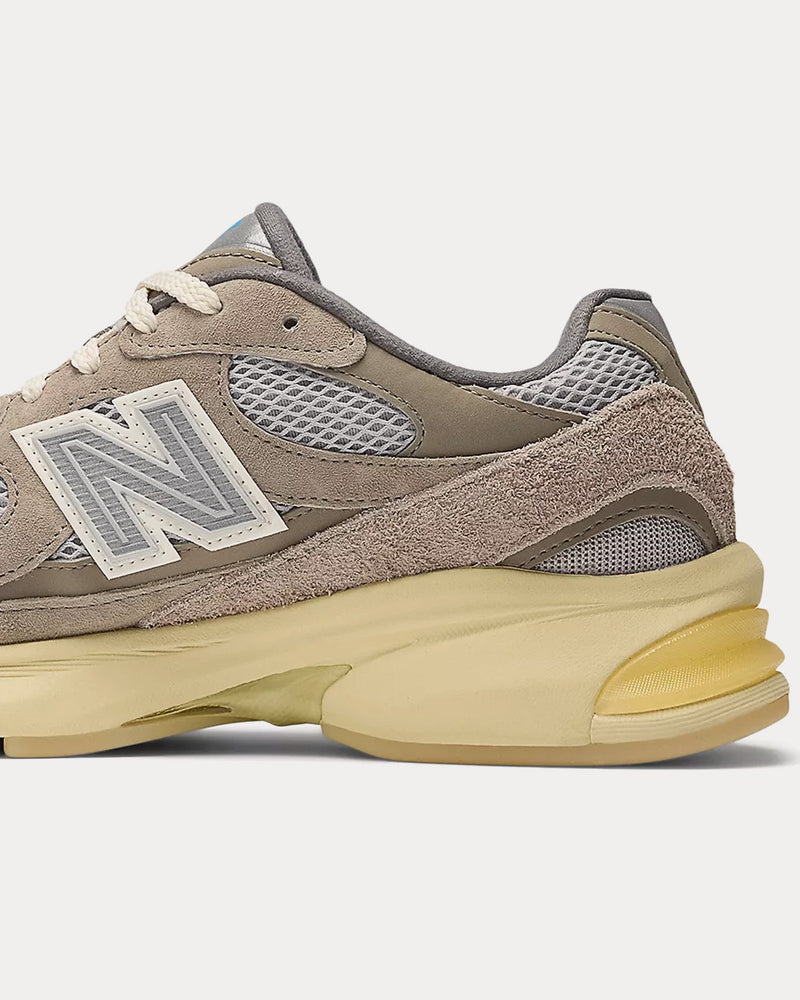 New Balance Abzorb 2010 'Grey Days' Arid Stone / Raincloud / Calcium Low Top Sneakers - 5